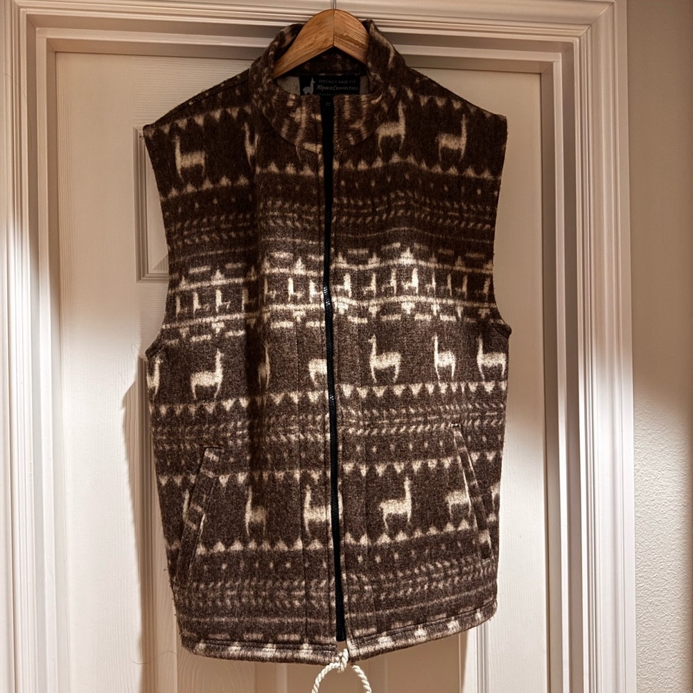 Unisex Brown Patterned Zip Vest